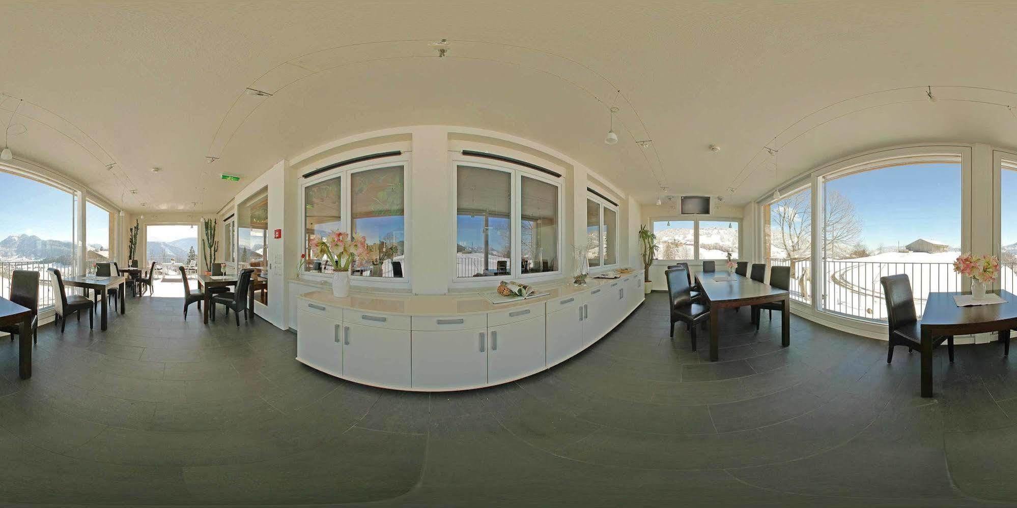 Panoramahotel Sonnhalde Schwarzenberg im Bregenzerwald Exterior foto